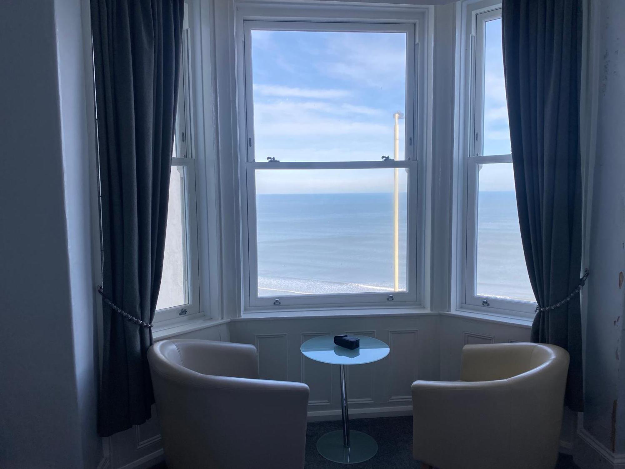 Marine View Guest House Scarborough Buitenkant foto